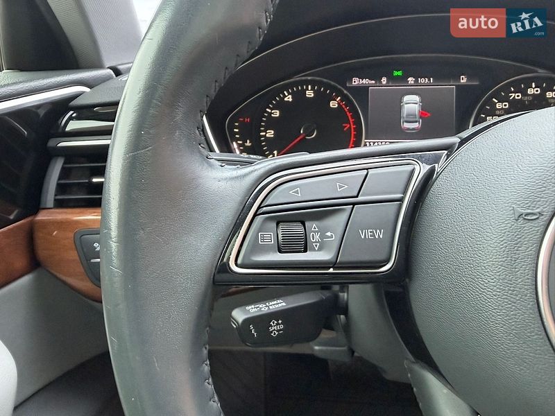 Audi-30
