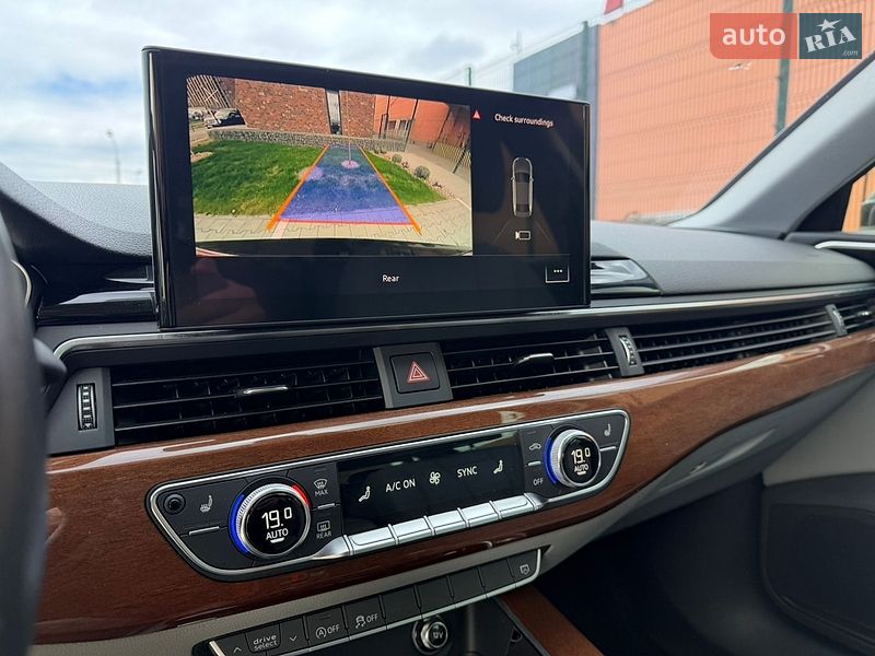 Audi-21