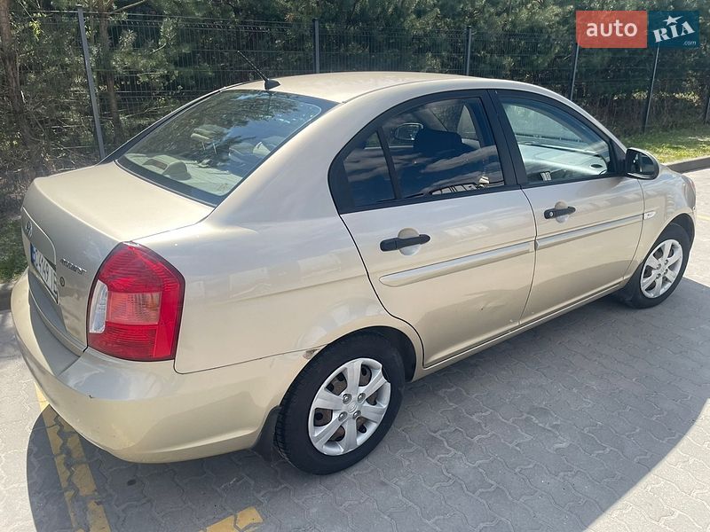Hyundai-13