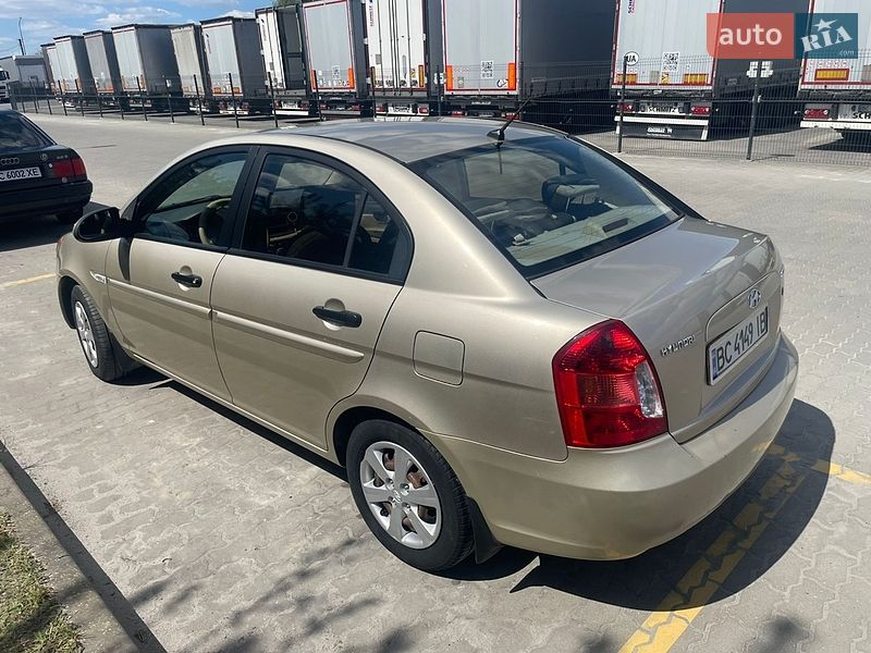 Hyundai-10