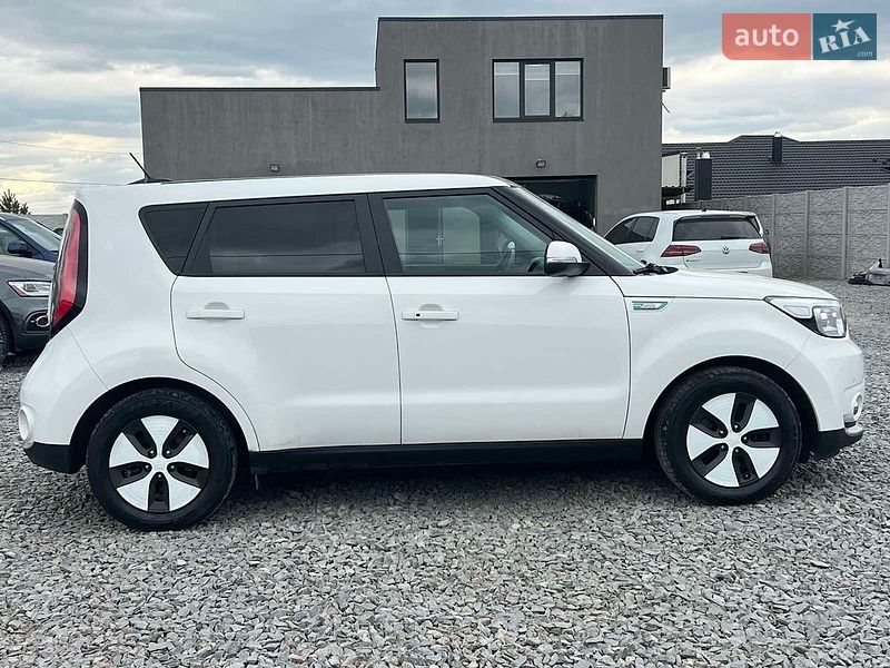 Kia-13