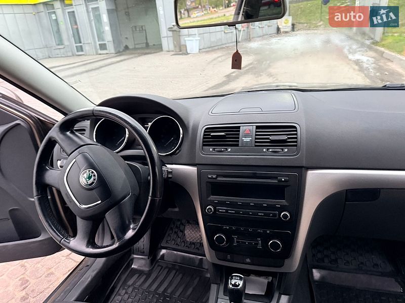 Skoda-16