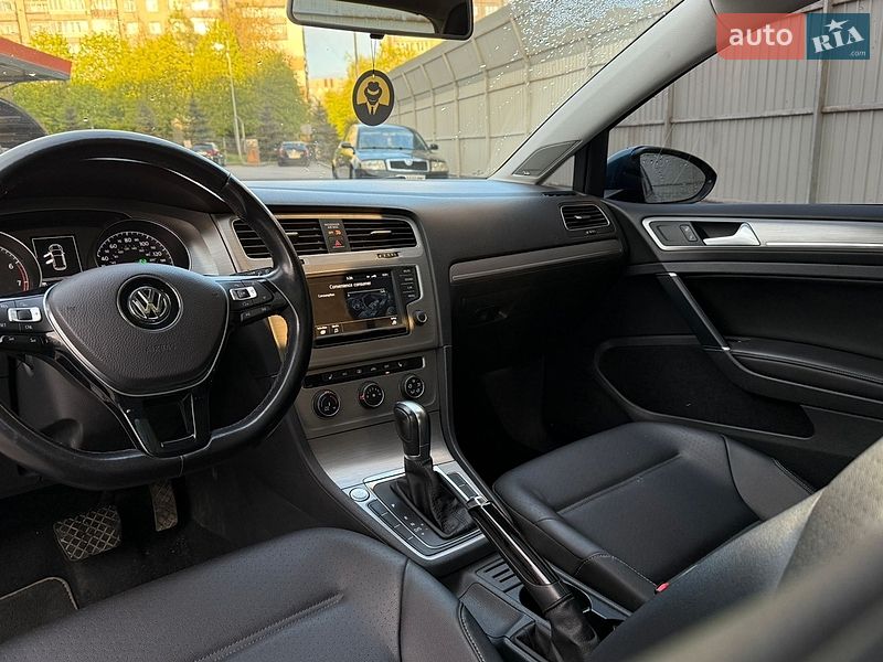 Volkswagen-26