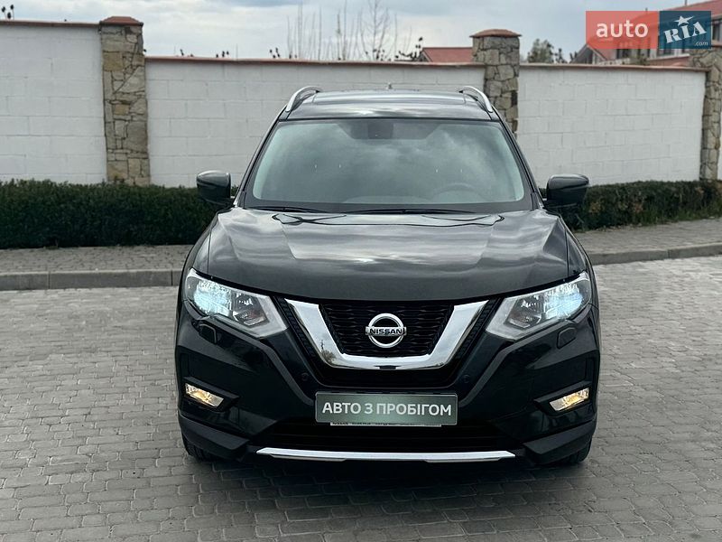 Nissan-13