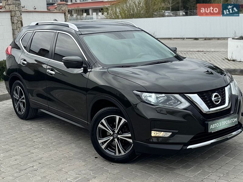 Nissan-4