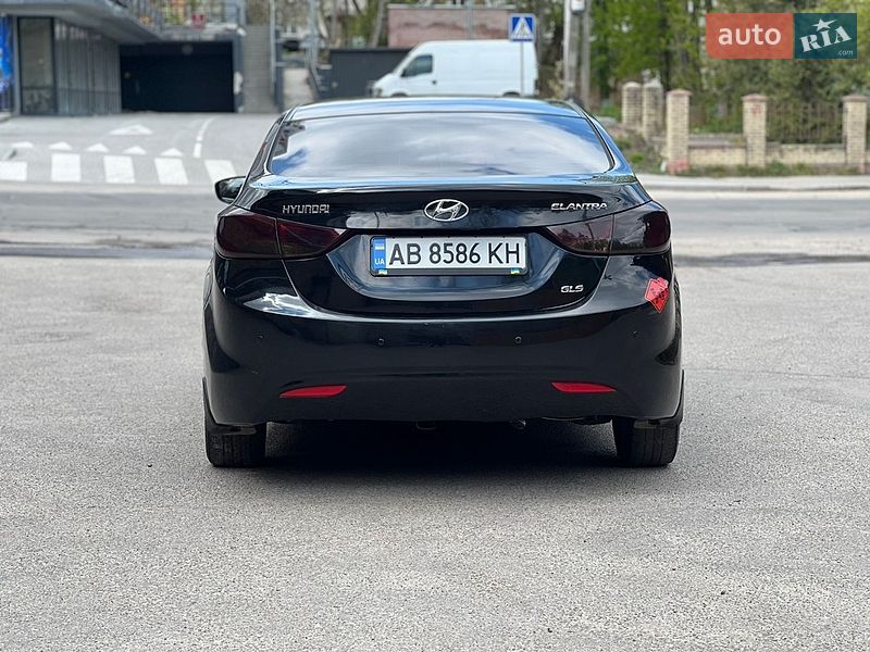 Hyundai-18
