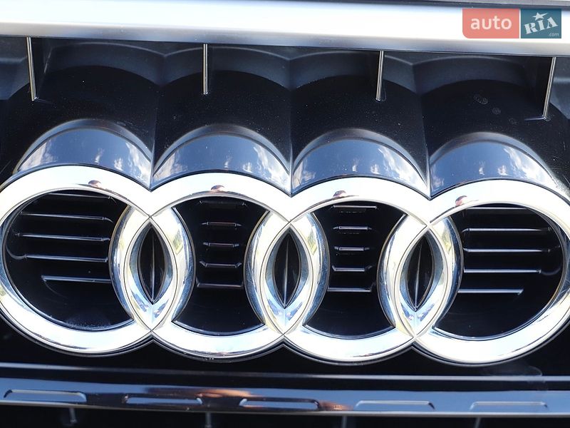 Audi-63