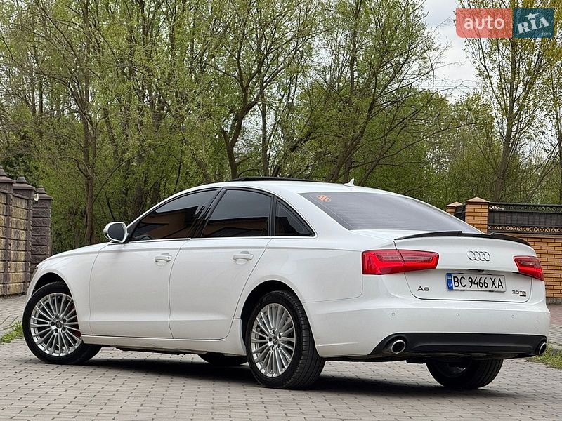 Audi-49