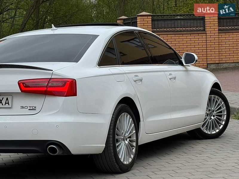 Audi-54