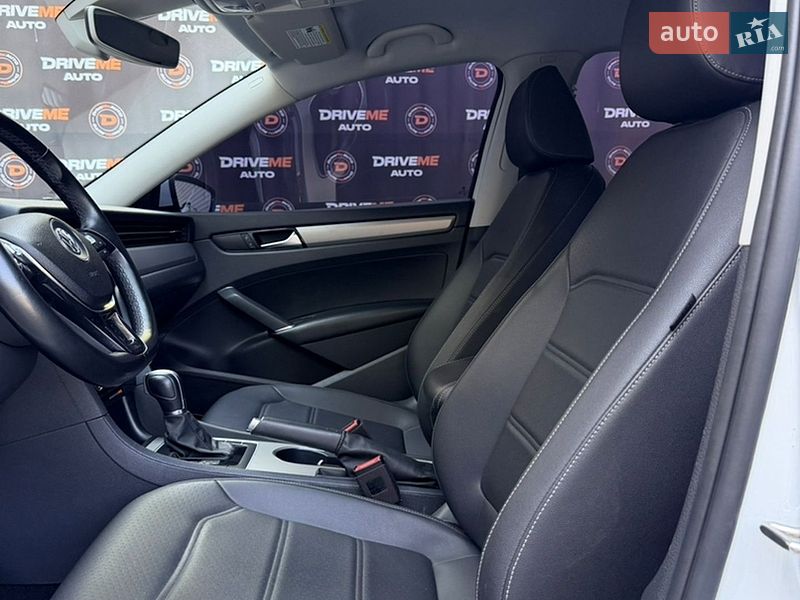 Volkswagen-0