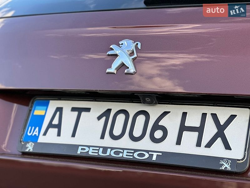 Peugeot-5