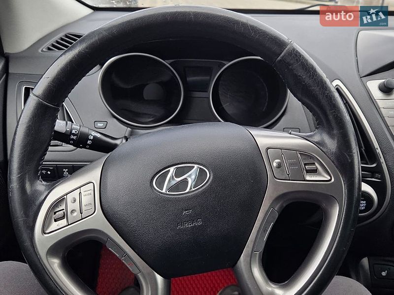Hyundai-0