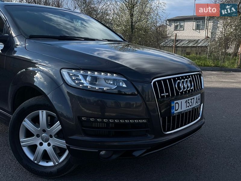 Audi-25