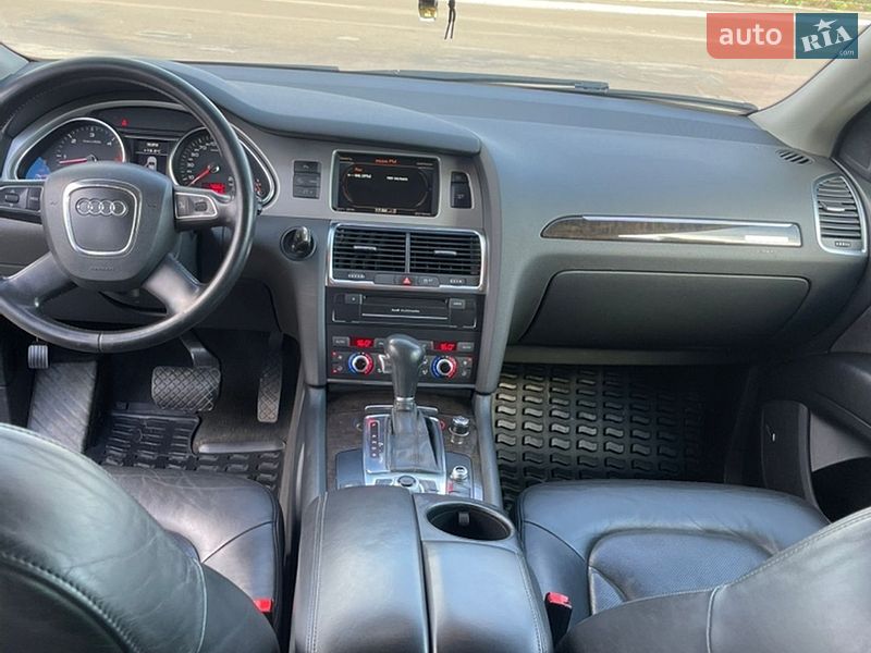 Audi-2