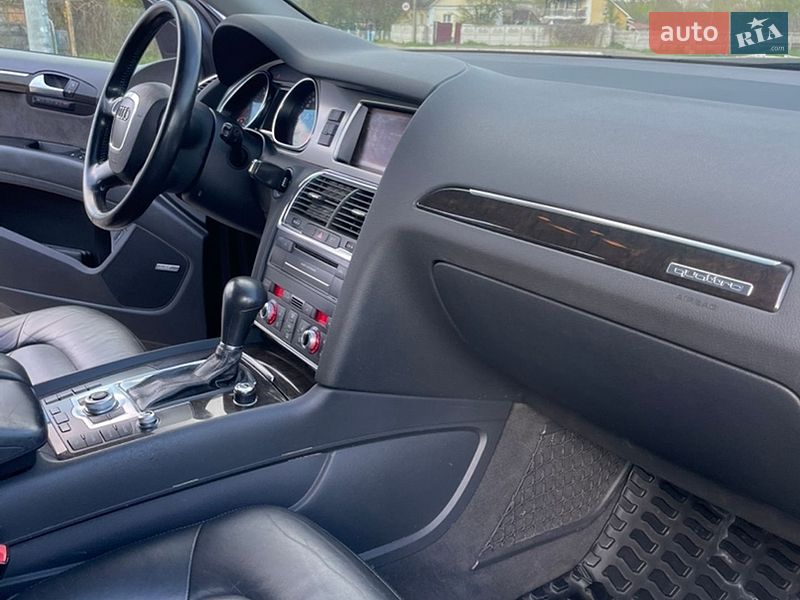 Audi-28