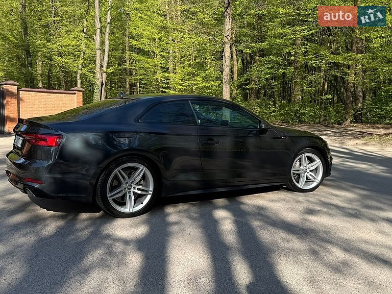 Audi-21