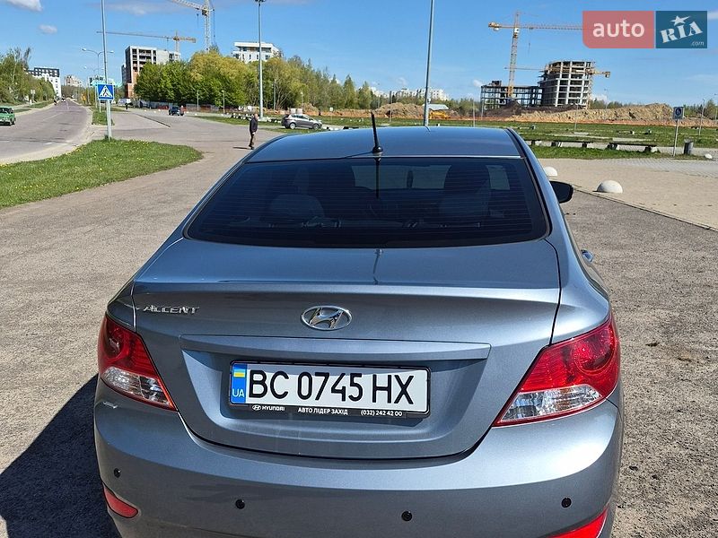 Hyundai-13