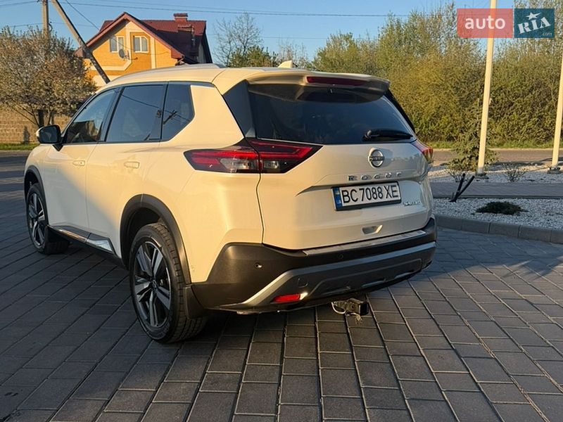 Nissan-13
