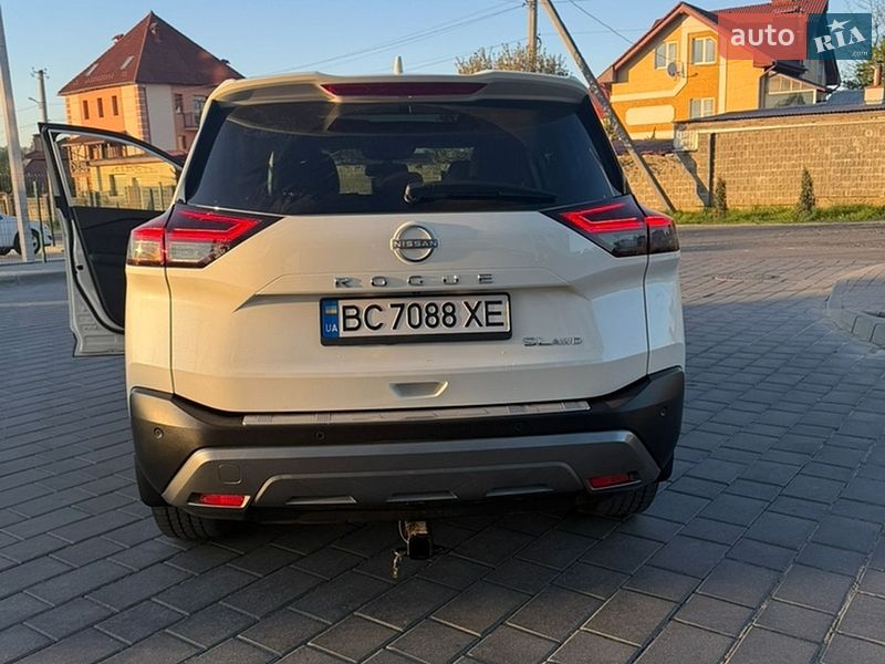 Nissan-1