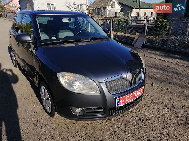Skoda-25