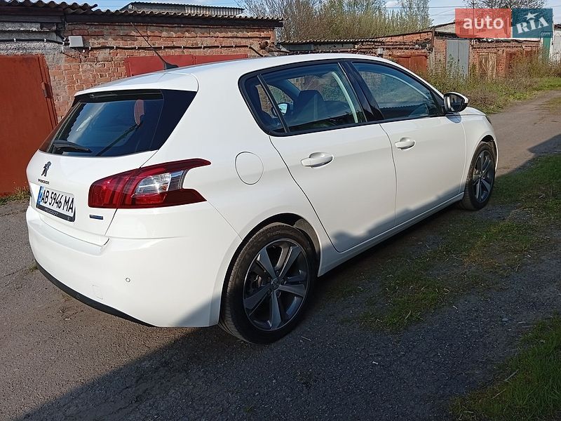 Peugeot-7