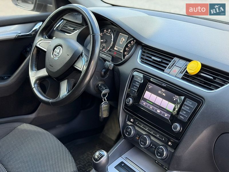 Skoda-1