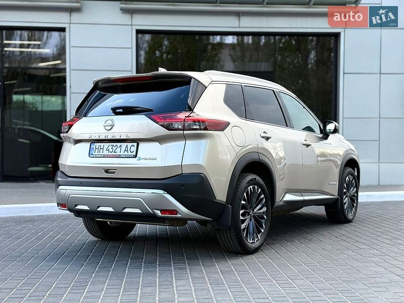 Nissan-11