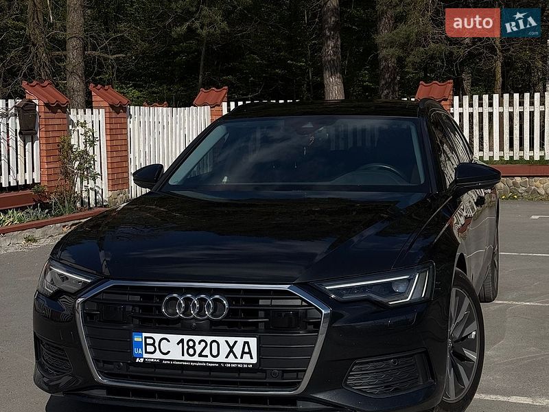 Audi-0