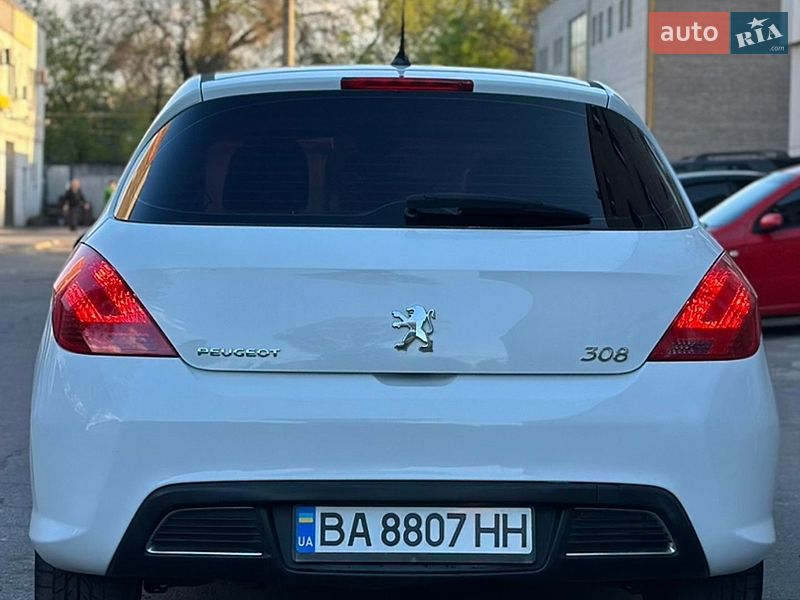 Peugeot-7