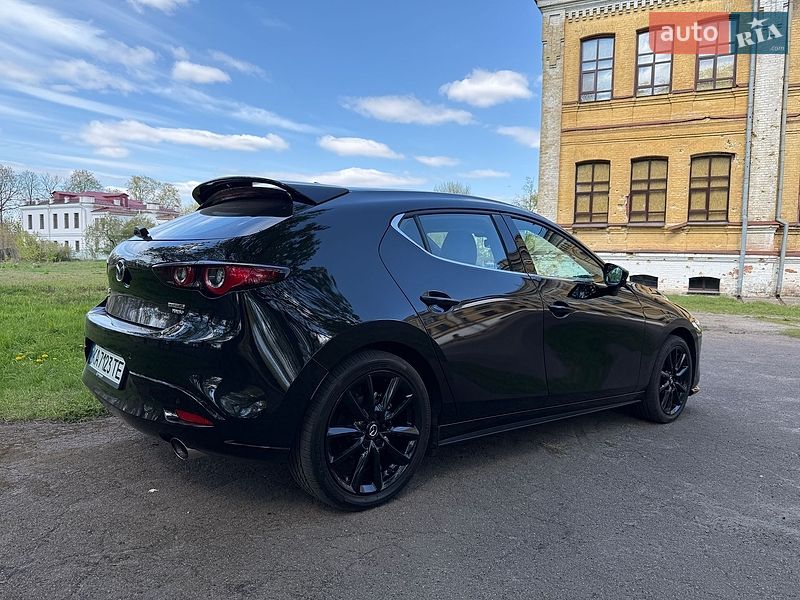 Mazda-8