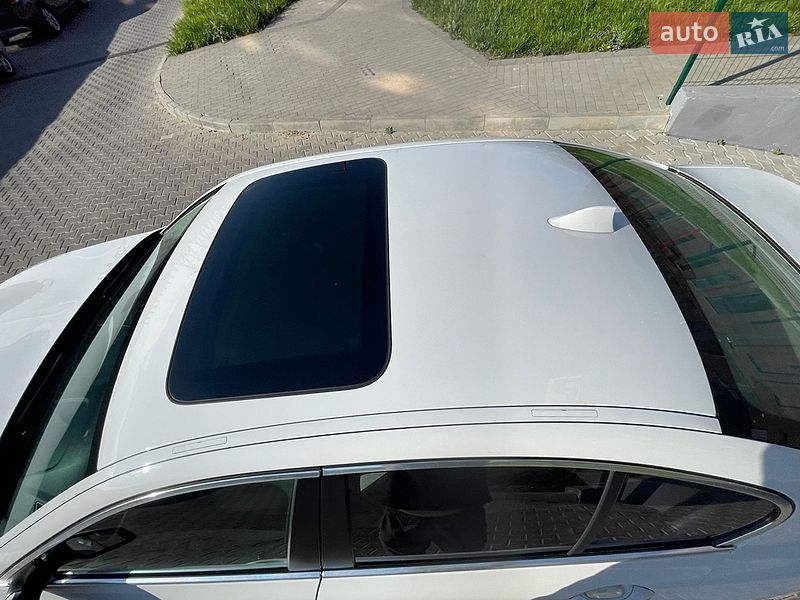 BMW 5 Series 2012