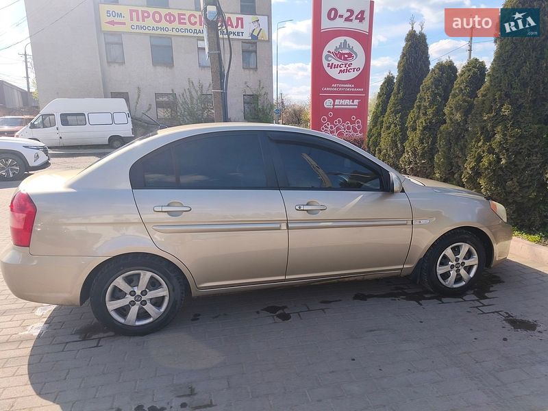 Hyundai-18