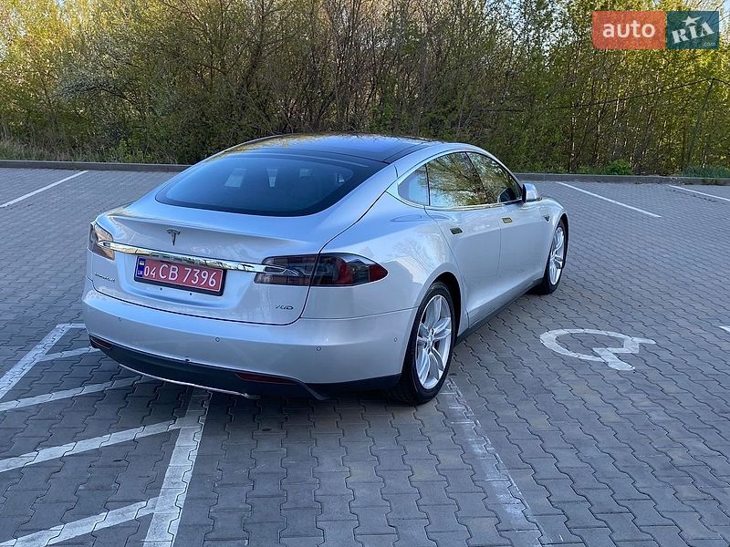 Tesla-23