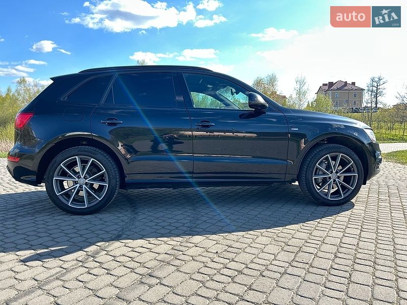 Audi-21