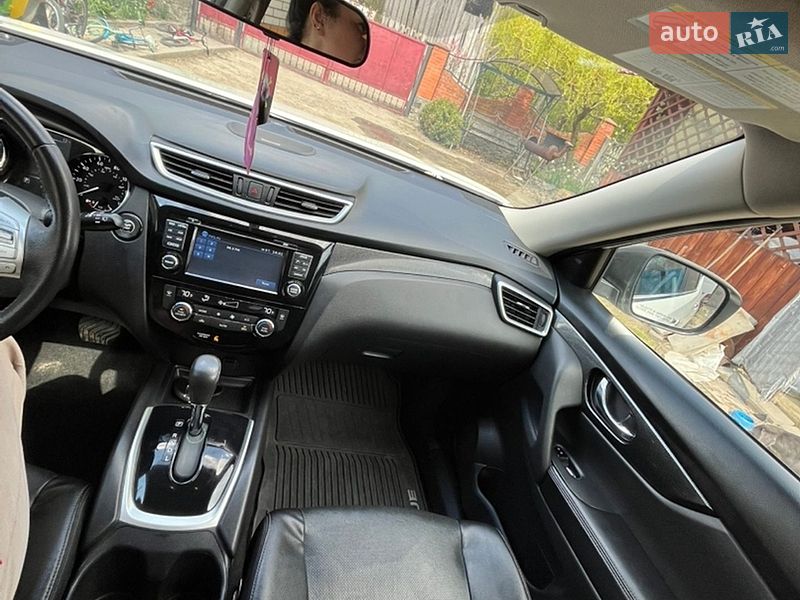 Nissan Rogue 2016