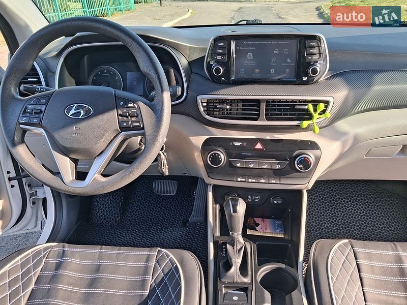 Hyundai-6