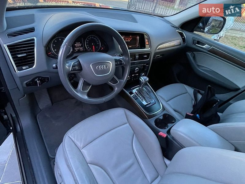 Audi-24