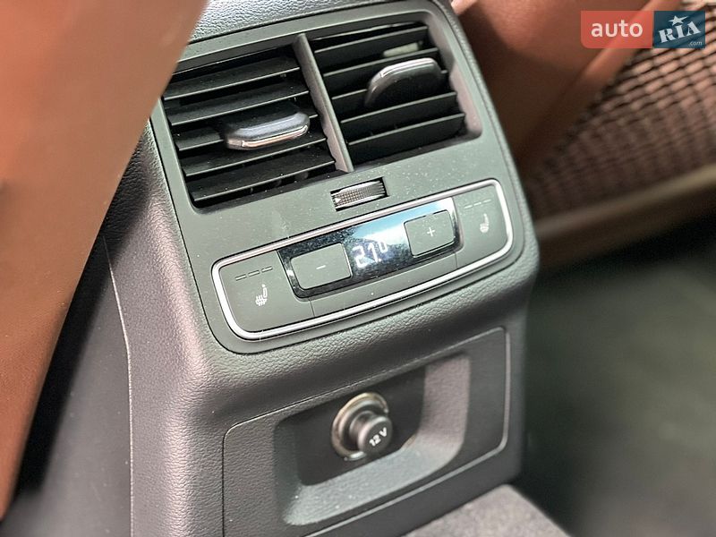 Audi-21