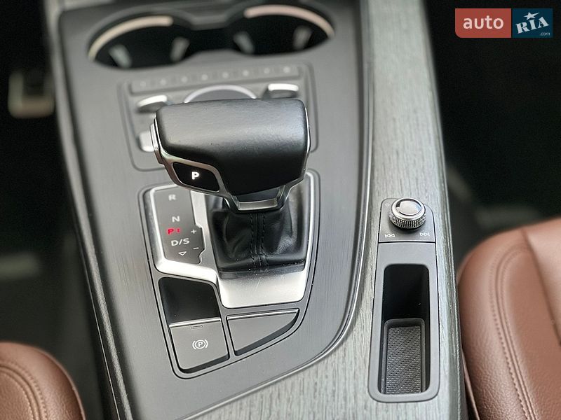 Audi-30