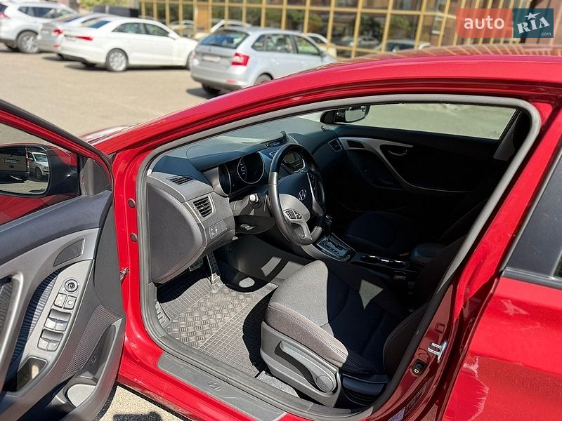 Hyundai-8