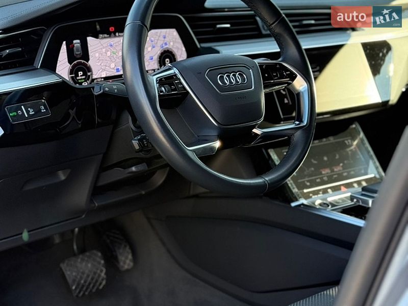 Audi-86