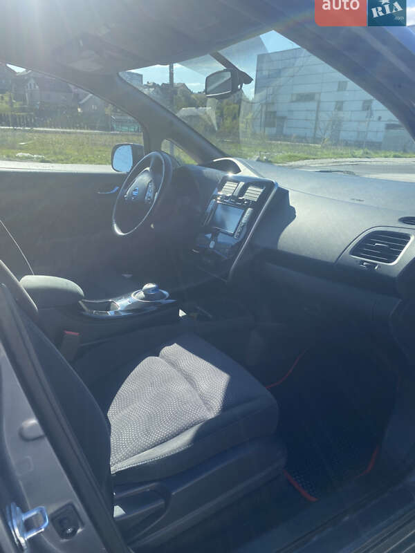 Nissan-0