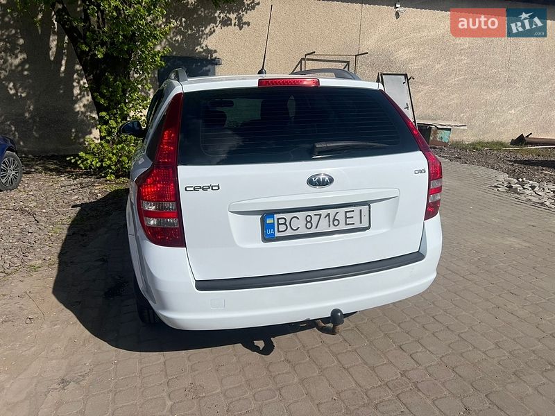 Kia-0