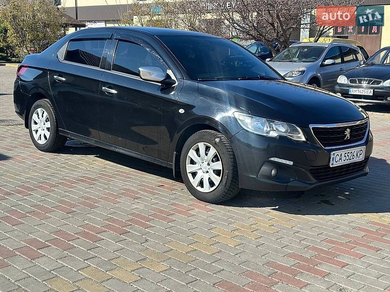 Peugeot 301 2017