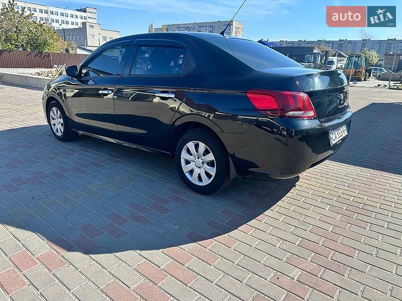 Peugeot 301 2017