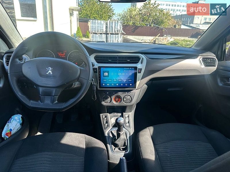 Peugeot 301 2017