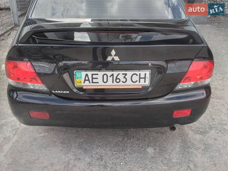 Mitsubishi-4