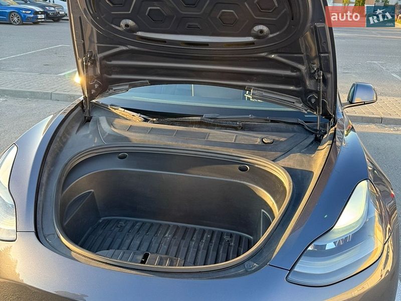 Tesla-3