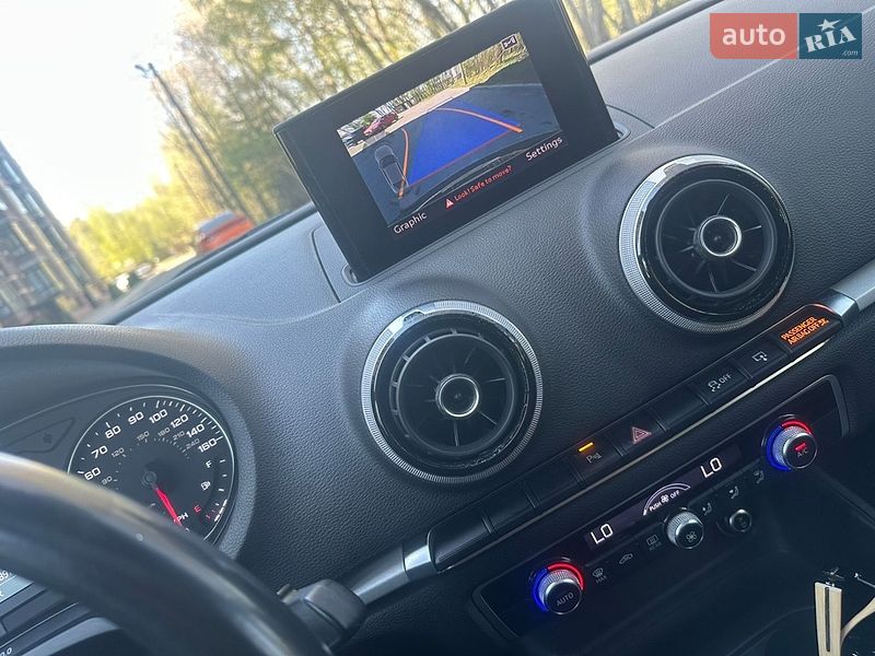 Audi-3