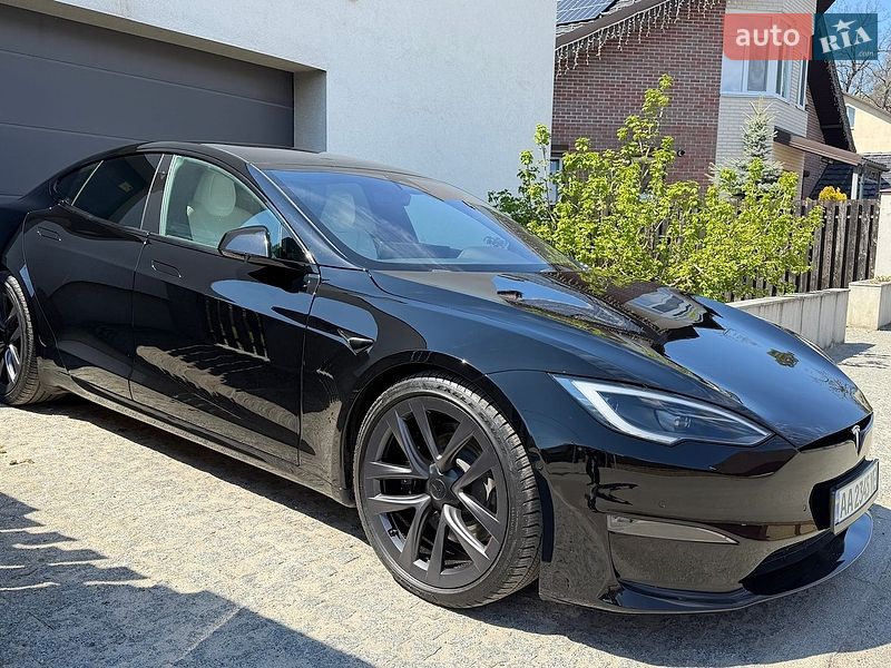 Tesla-6
